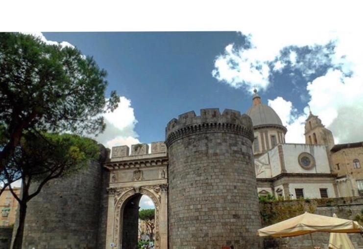Santi Apostoli House Leilighet Napoli Eksteriør bilde